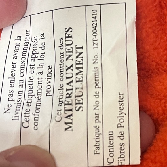 Unisex Oshkosh snow suit with attachable mittens and shoes. Very warm - Picture 9 of 10